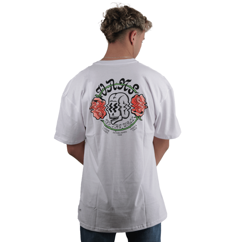 remera-blanca-espalda