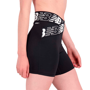 CALZA NEW BALANCE RELENTLESS FITTED SHORT DAMA