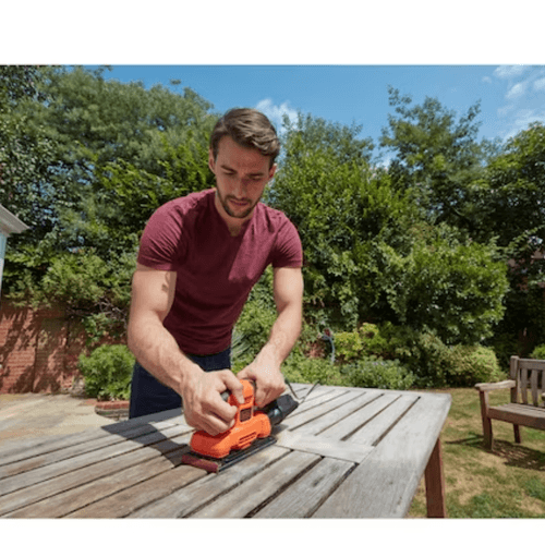 LIJADORA ORBITAL BLACK & DECKER DE HOJA 138W 14000RPM BEW220