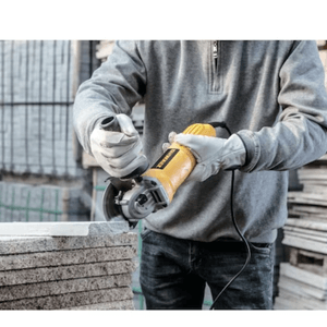 AMOLADORA DEWALT 700W ANGULAR 4.5" DWE4010