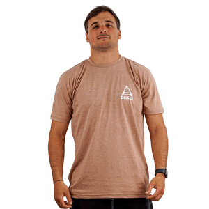 REMERA DRILLS PIRAMIDE HOMBRE