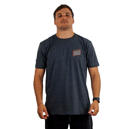REMERA DRILLS MURO HOMBRE