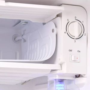 HELADERA 1 FRIO TELEFUNKEN 90L BAJO MESADA SILVER HD90