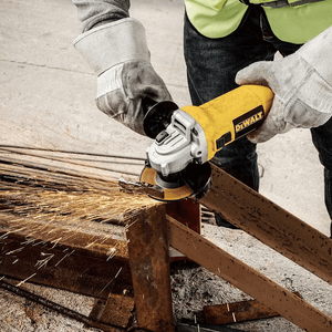 AMOLADORA DE WALT 4 1/2" DWE750 AR