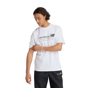 Remera New Balance Linear Graphic Bla. Hombre